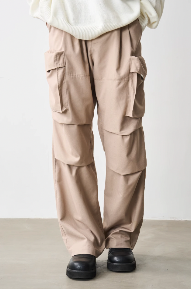 Harsh and Cruel Multi Pocket Knee Pleated Trousers