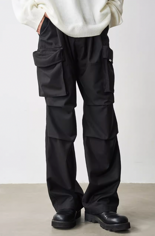 Harsh and Cruel Multi Pocket Knee Pleated Trousers