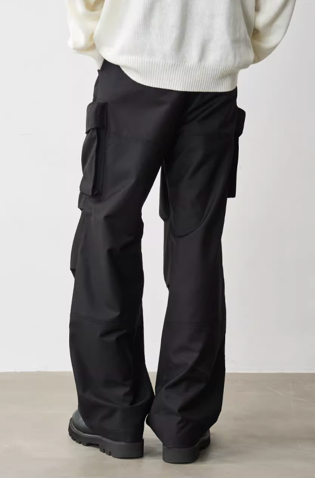 Harsh and Cruel Multi Pocket Knee Pleated Trousers