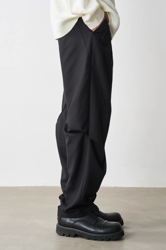 Harsh and Cruel Pleat Split & 3D Cut Suit Pants