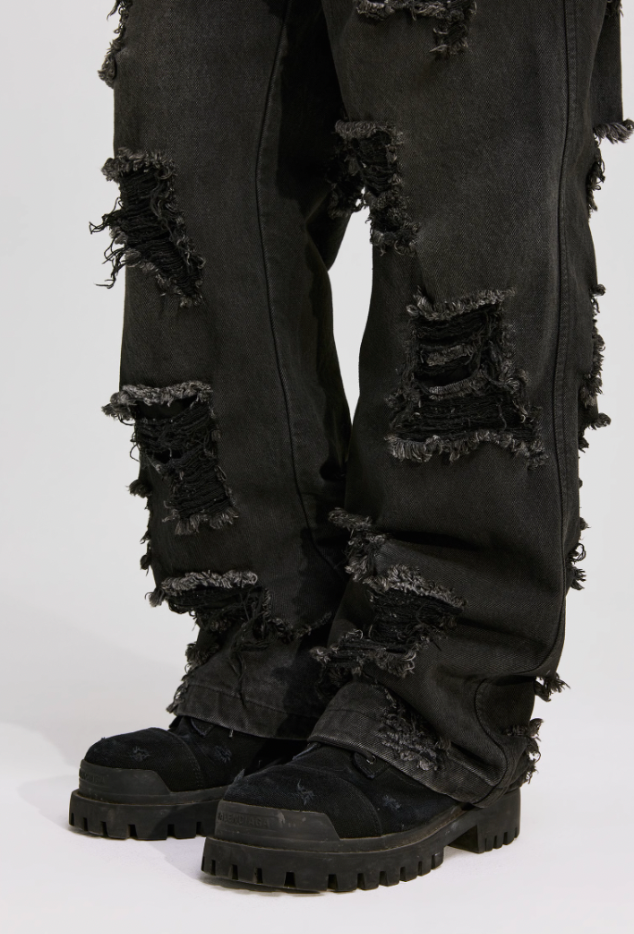 ANTIDOTE Damaged Spray Colored Denim Jeans