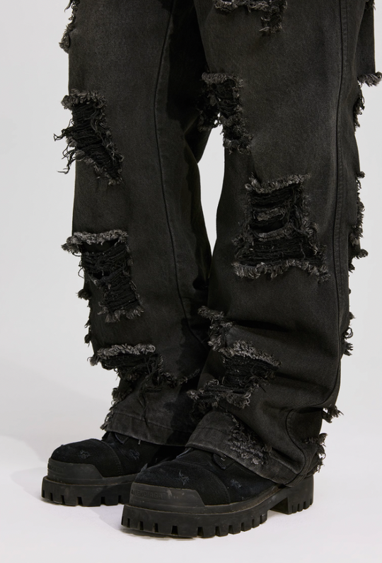 ANTIDOTE Damaged Spray Colored Denim Jeans