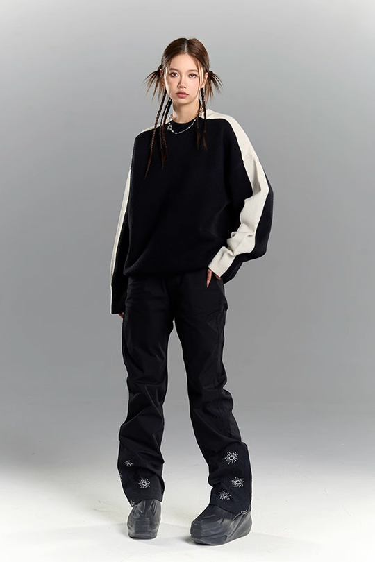 YADcrew Black & White Contrasting Knit Sweater