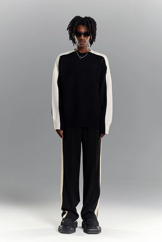 YADcrew Black & White Contrasting Knit Sweater