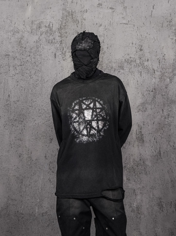 UNDERWATER Destruction Dark Printed Long Sleeve Tee