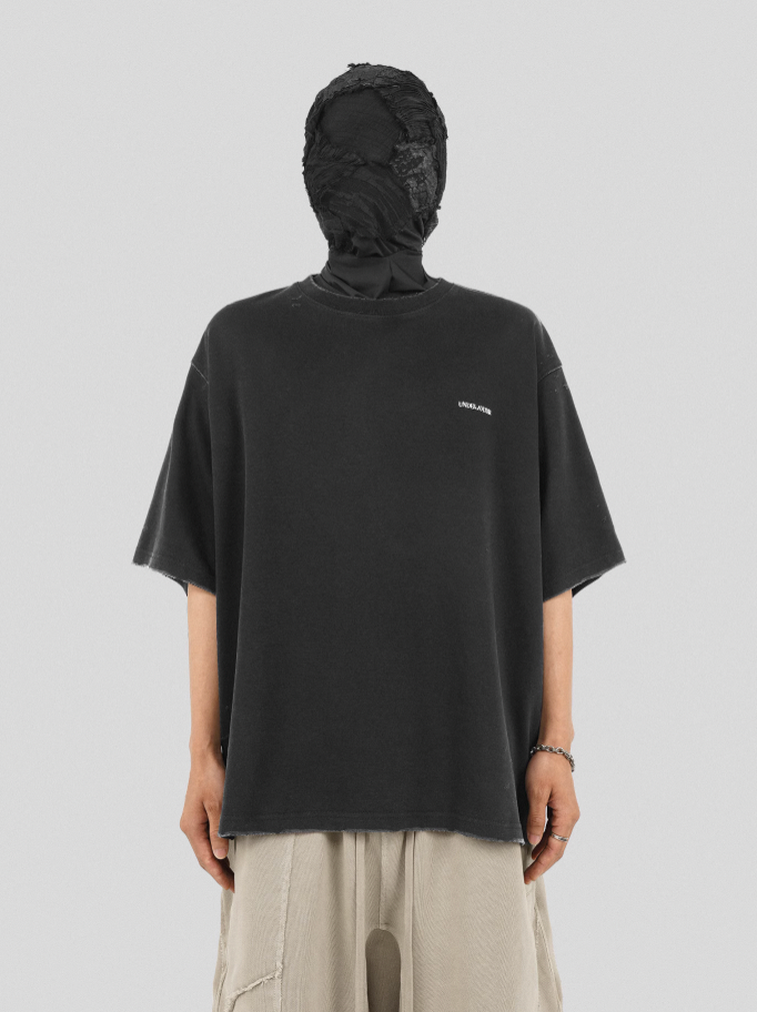 UNDERWATER Destroyed Cross Bones Print Tee