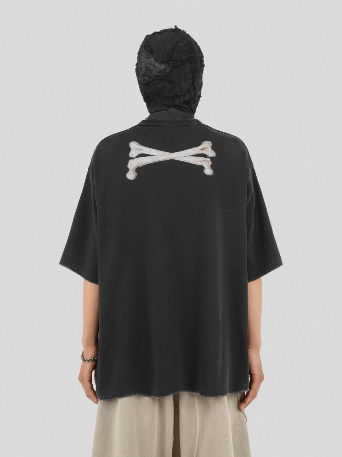 UNDERWATER Destroyed Cross Bones Print Tee