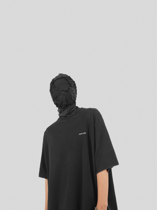 UNDERWATER Destroyed Cross Bones Print Tee