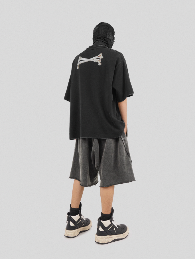 UNDERWATER Destroyed Cross Bones Print Tee