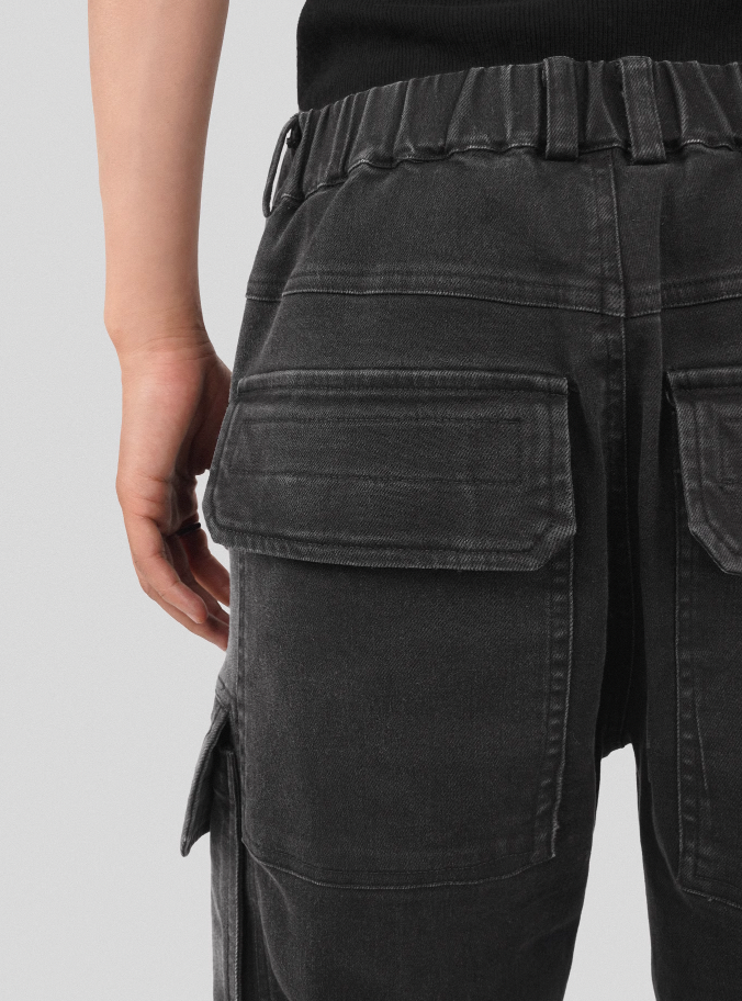 UNDERWATER Gradient 3D Patch Pockets Denim Jeans