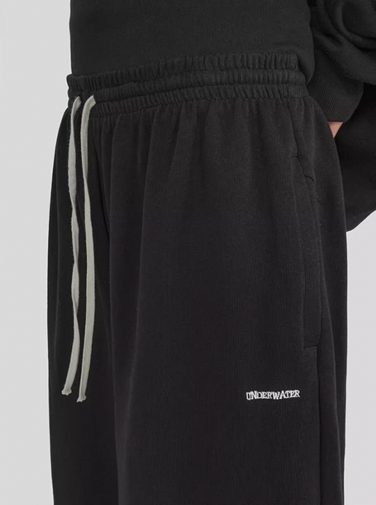 UNDERWATER Washed Basic Logo Embroidered Sweatpants