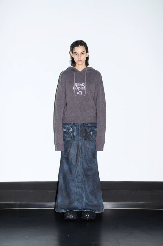 BLIND NO PLAN Basic LOGO Knit Hoodie