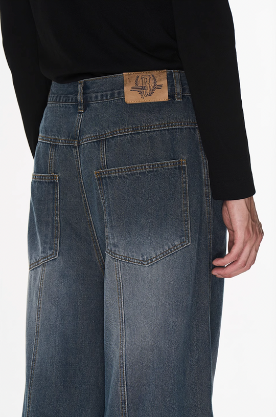 BLIND NO PLAN Silhouette Pinch Pleat Washed Denim Jeans