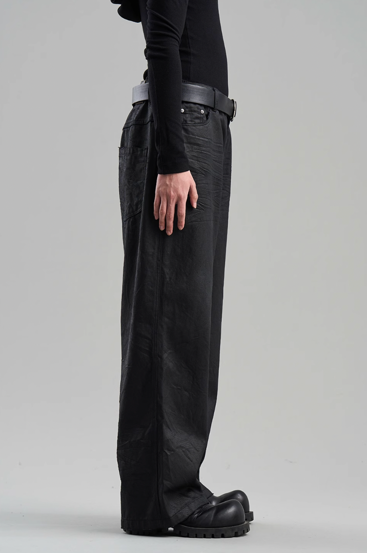 BLIND NO PLAN Coated Brushed Wax Pleated Straight Leg Pants