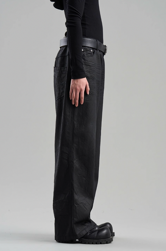 BLIND NO PLAN Coated Brushed Wax Pleated Straight Leg Pants
