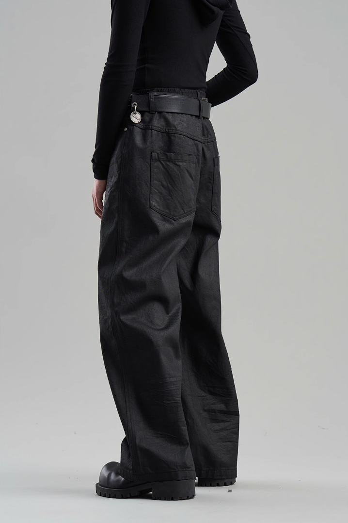 BLIND NO PLAN Coated Brushed Wax Pleated Straight Leg Pants