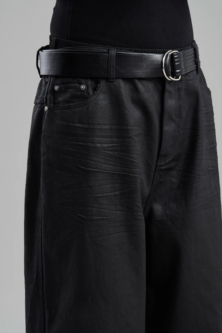 BLIND NO PLAN Coated Brushed Wax Pleated Straight Leg Pants