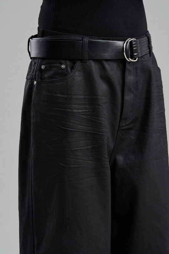 BLIND NO PLAN Coated Brushed Wax Pleated Straight Leg Pants