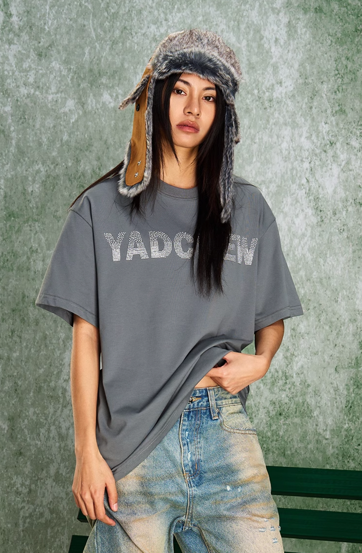YADcrew Letter Dissipation Bead Tube Embroidery Tee
