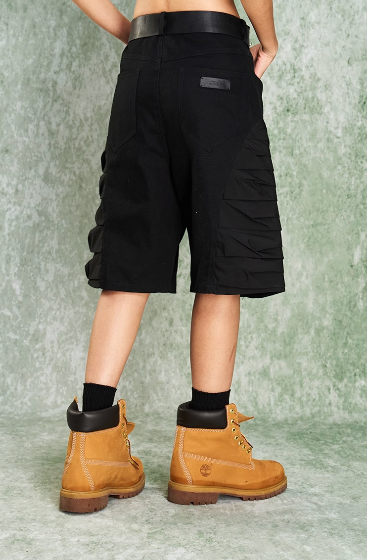 YADcrew Thousand Pleated Splicing Shorts
