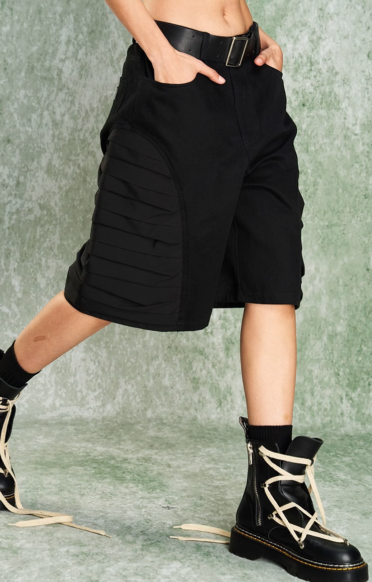 YADcrew Thousand Pleated Splicing Shorts