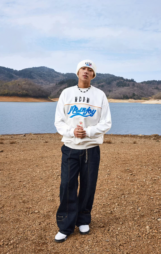 MEDM Collision Color Logo Sweatshirt