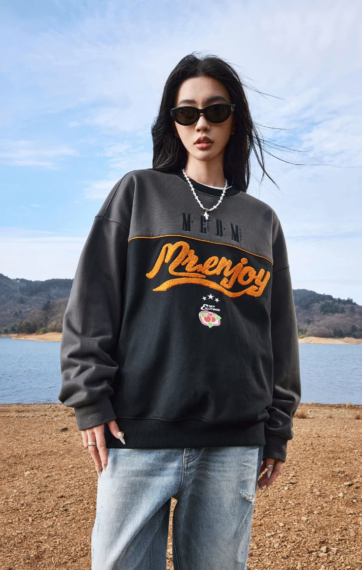 MEDM Collision Color Logo Sweatshirt