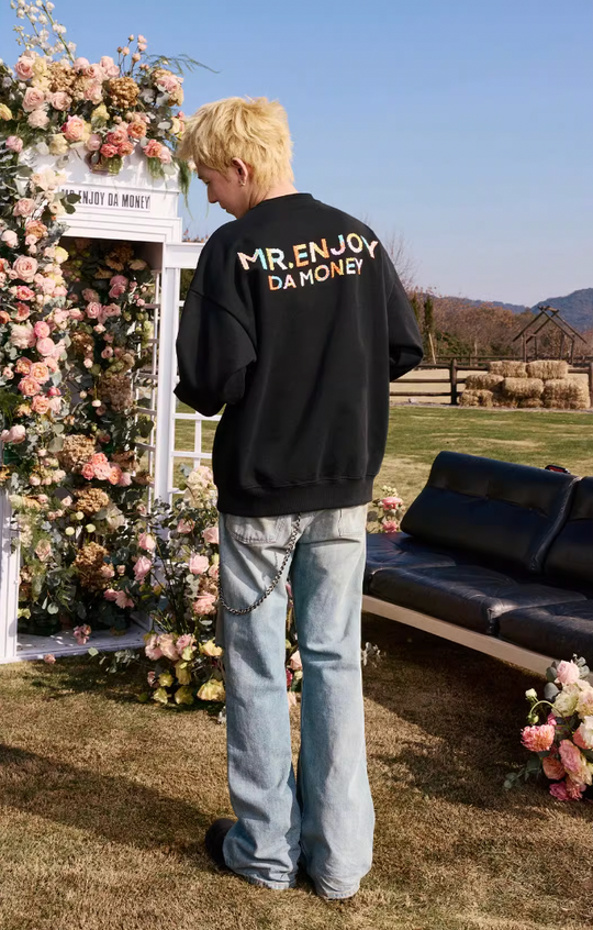 MEDM Colorful Embroidery Sweatshirt