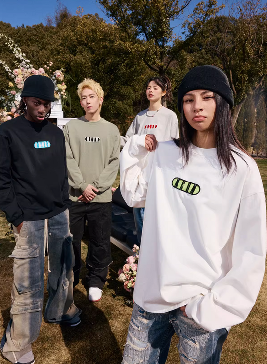 MEDM Basic Capsule Logo Letters Long Sleeved Tee