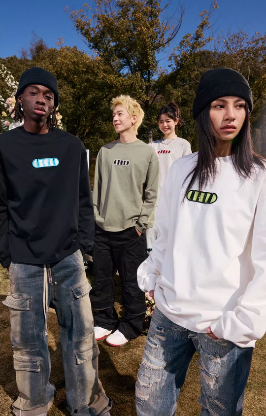 MEDM Basic Capsule Logo Letters Long Sleeved Tee