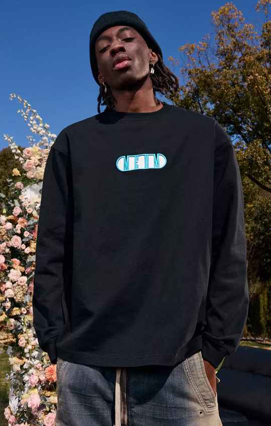 MEDM Basic Capsule Logo Letters Long Sleeved Tee