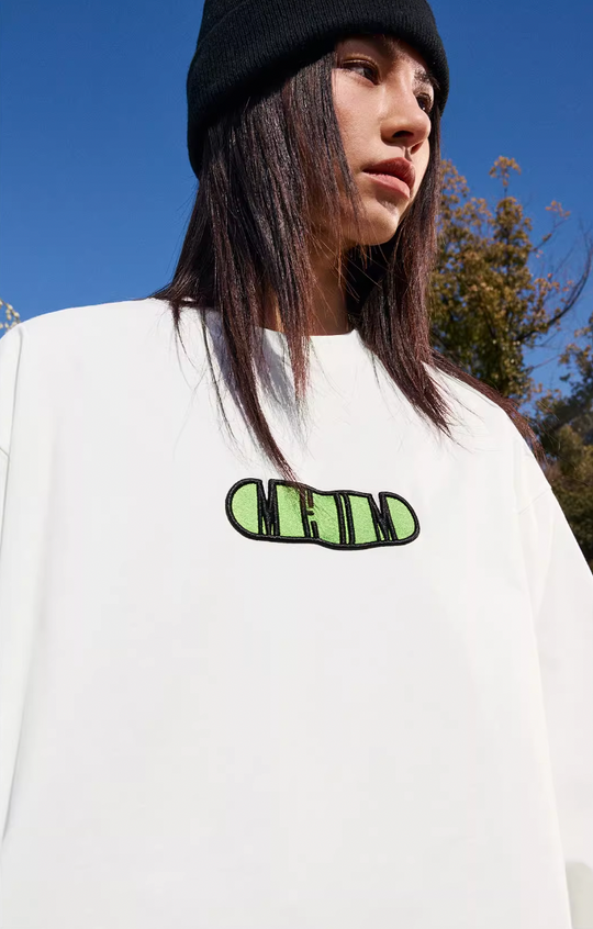 MEDM Basic Capsule Logo Letters Long Sleeved Tee