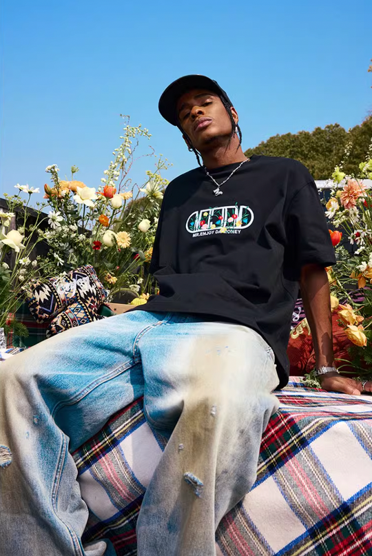 MEDM Capsule Floral Logo Print Tee