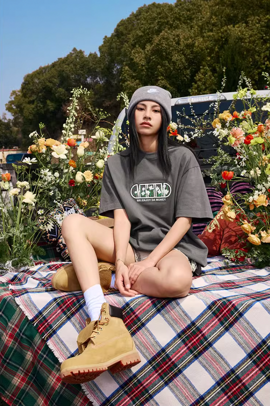 MEDM Capsule Floral Logo Print Tee