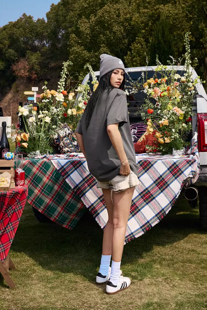 MEDM Capsule Floral Logo Print Tee