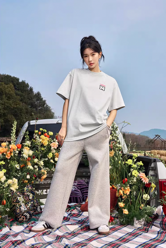 MEDM Contrasting Color M Basic Tee