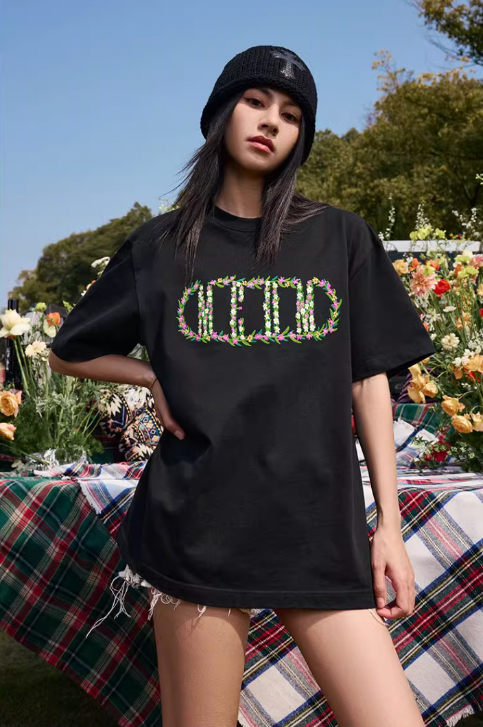 MEDM Capsule Wreath Embroidery Tee