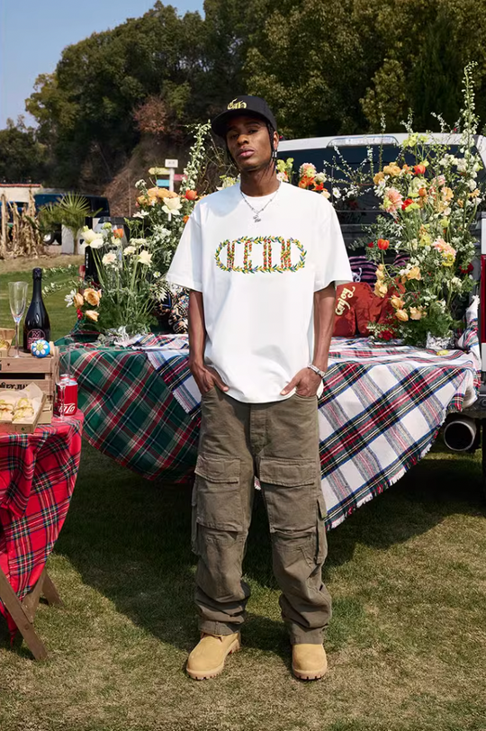 MEDM Capsule Wreath Embroidery Tee