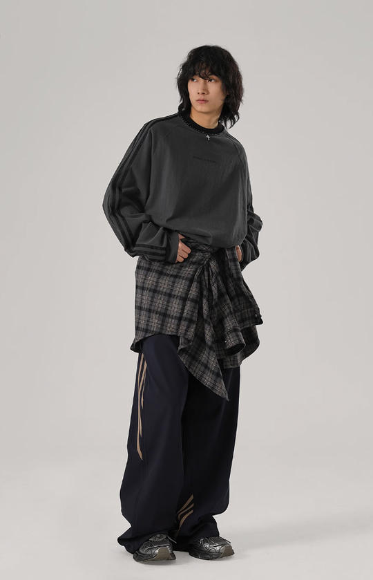 JHYQ Beadwork Washed & Old Long Sleeved Tee