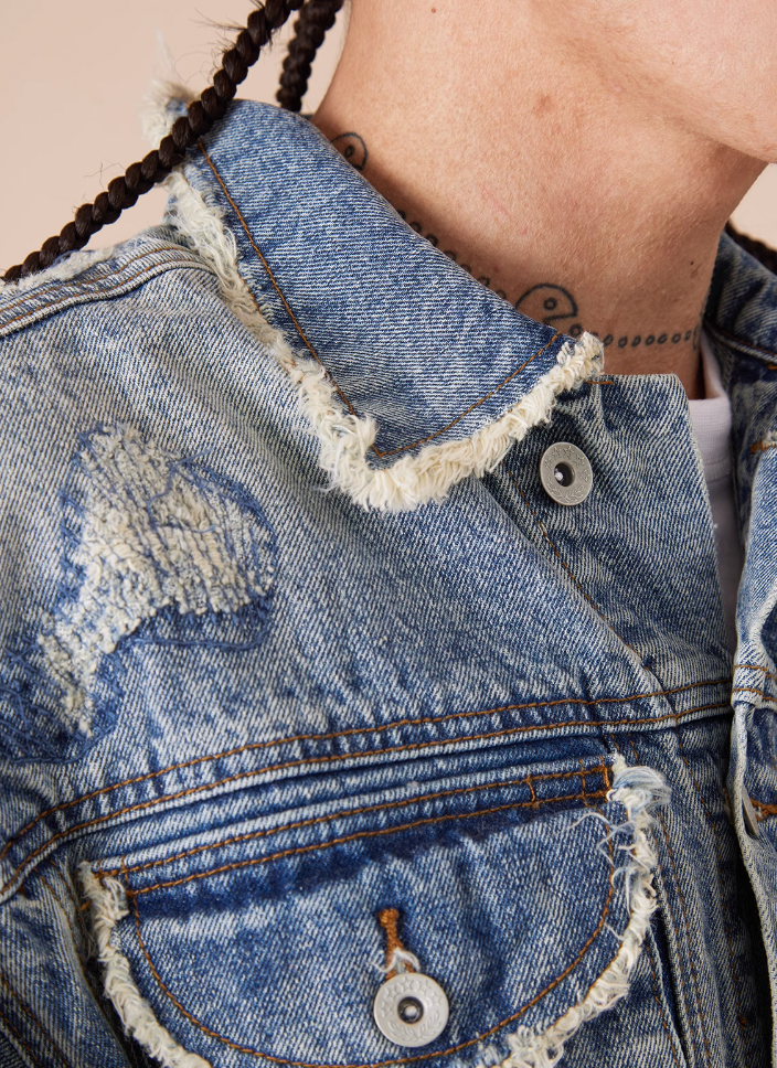 EVILKNIGHT(EK) Washed Heavy Embroidery Destroyed Patchwork Denim Jacket