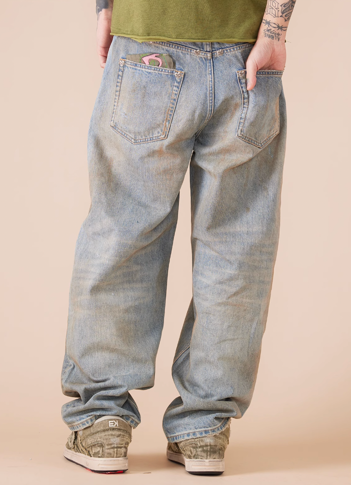 EVILKNIGHT(EK) Customized Rivets Dirty Wash Holes Denim Jeans