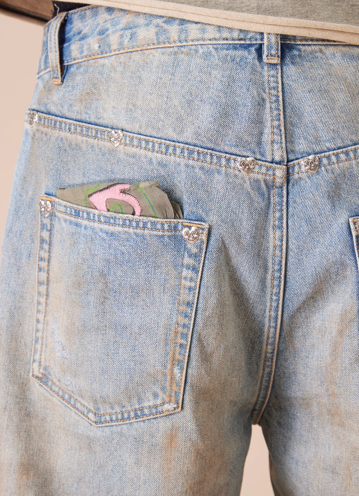 EVILKNIGHT(EK) Customized Rivets Dirty Wash Holes Denim Jeans