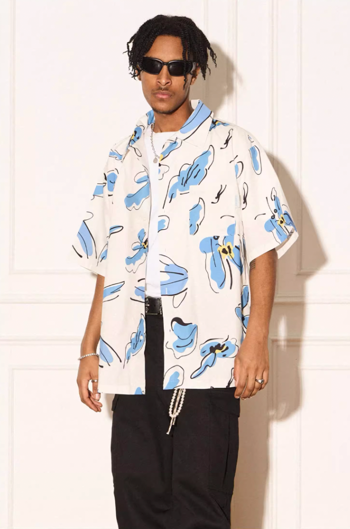 EMPTY REFERENCE White Blue Flower Short Sleeve Shirt