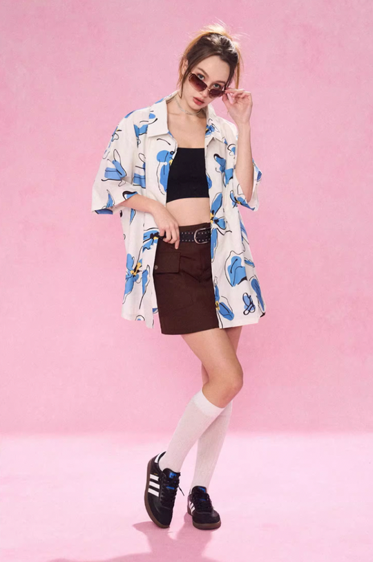 EMPTY REFERENCE White Blue Flower Short Sleeve Shirt