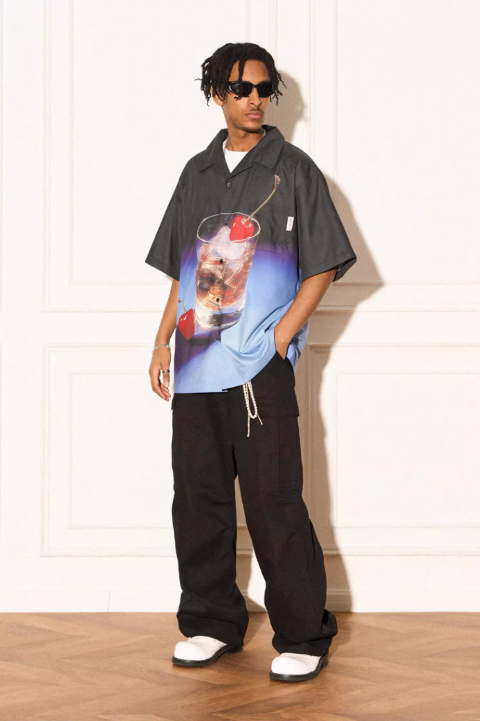 EMPTY REFERENCE Fantasy Wine Glass Short Sleeve Shirt