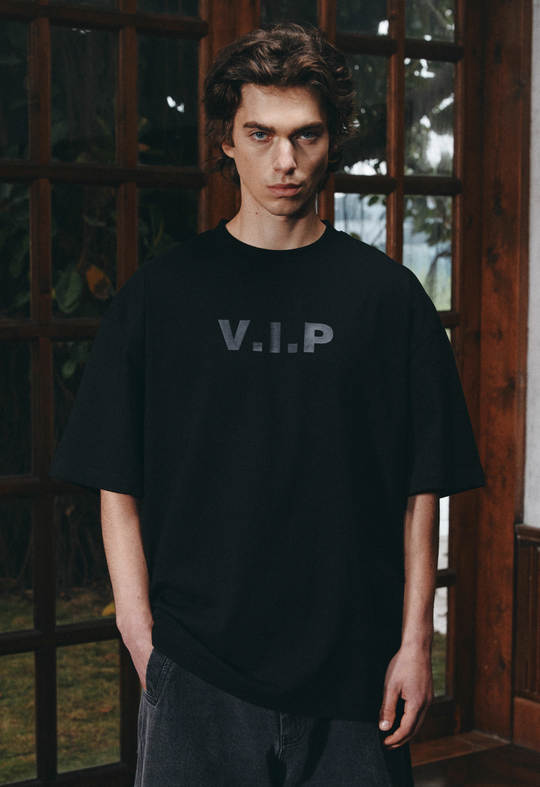 ANTIDOTE VIP Slogan Printing Tee