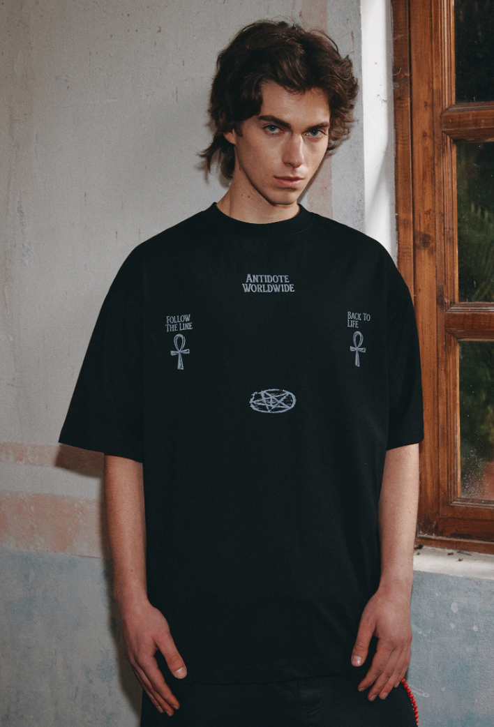 ANTIDOTE Easter Ceremony Printed Cross Letter Tee
