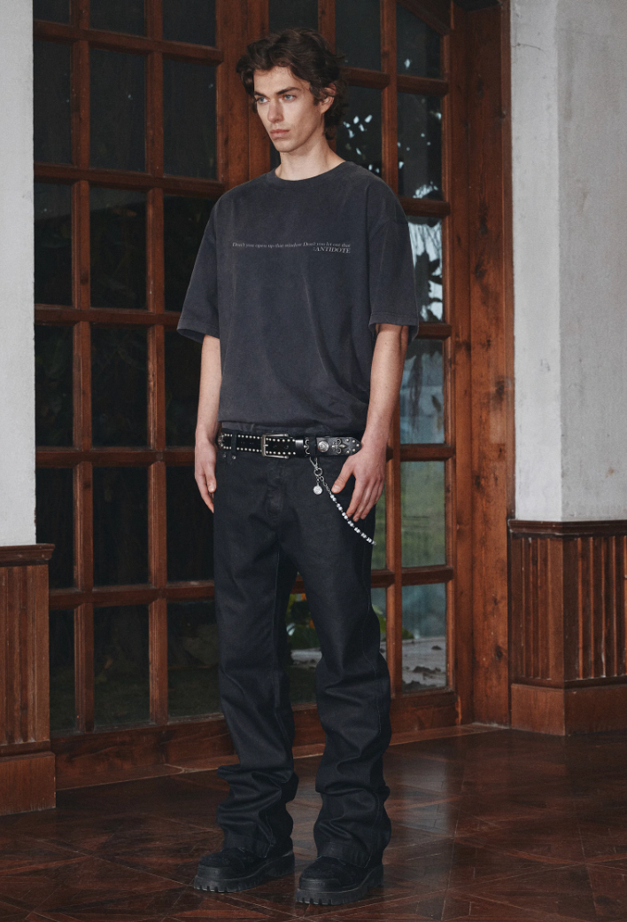 ANTIDOTE Slogan Washed Letter Print Tee