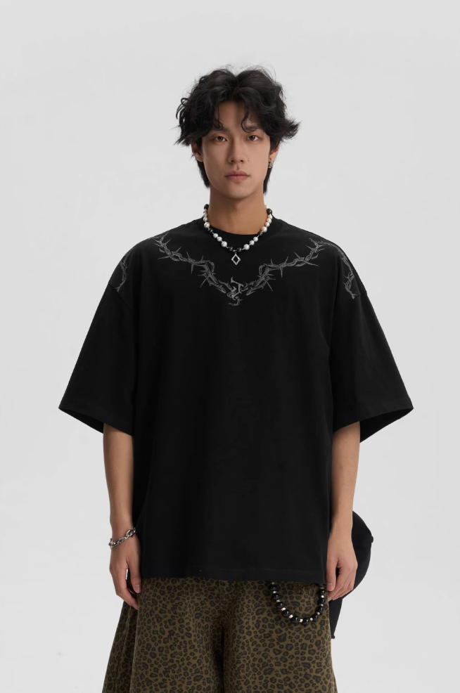 JHYQ Thorn Graphic Logo Tee