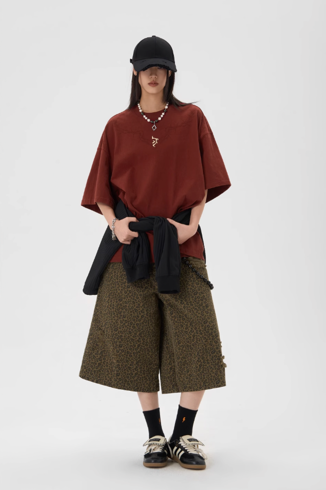 JHYQ Thorn Graphic Logo Tee